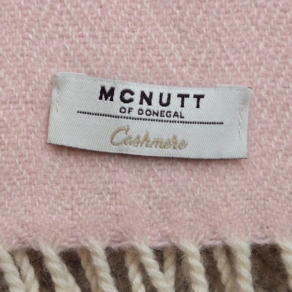NWOT McNutt Cashmere Pink Herringbone Scarf Ireland - Picture 2 of 9